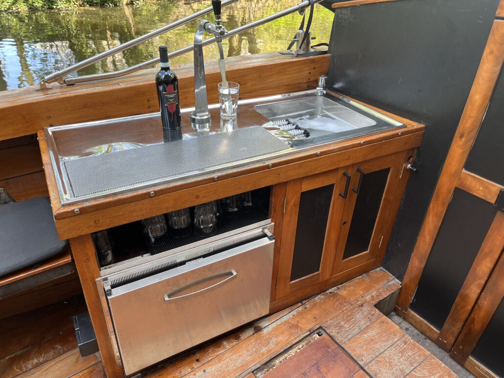 Boot met biertap Huren Utrecht