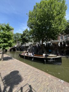 Domstadboot oudegracht 177